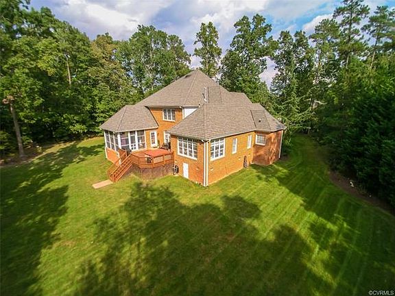 4th image of 9512 Park Bluff Ct
