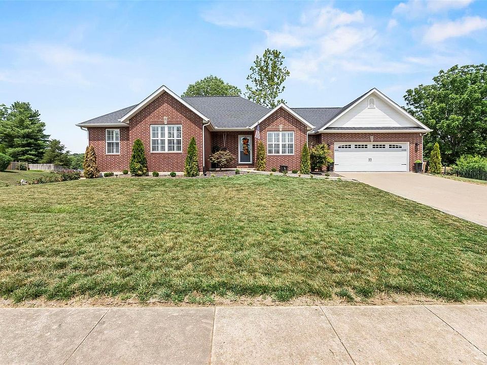 1st image of 2078 Anthony Dr