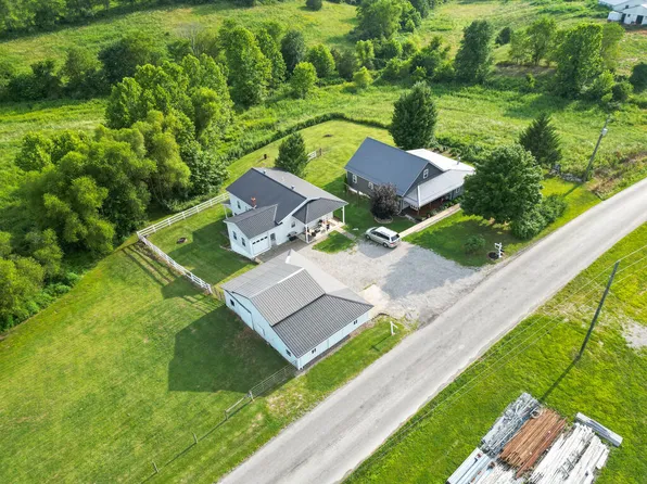 273 Wolf Run Rd, Patriot, OH 45658