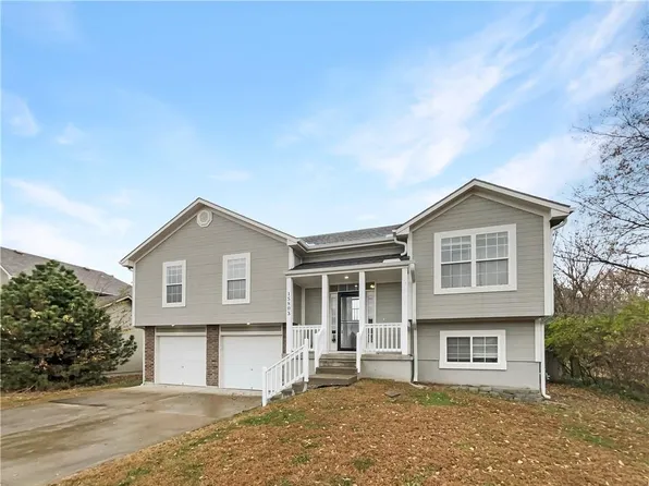 15803 Hight Ave, Belton, MO 64012