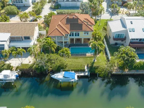 699 Penfield St, Longboat Key, FL 34228