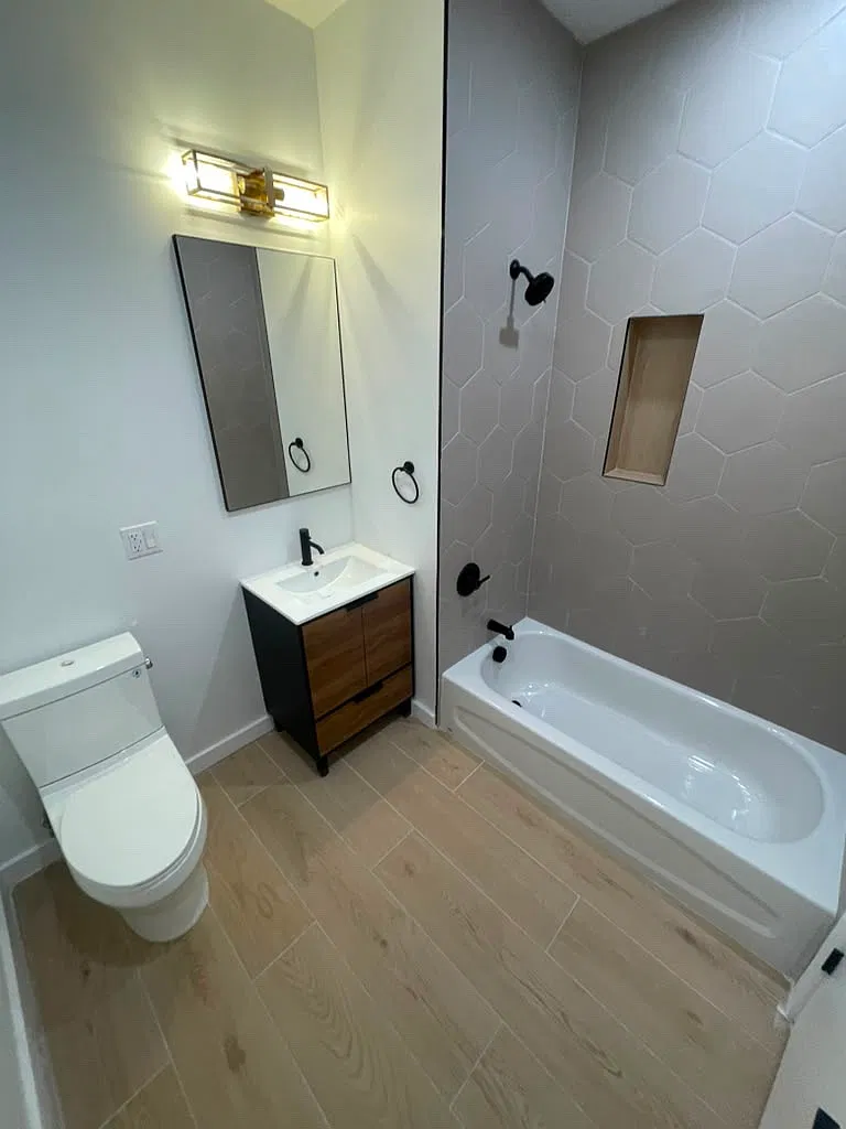 2 bed, $2,900 — Photo 4
