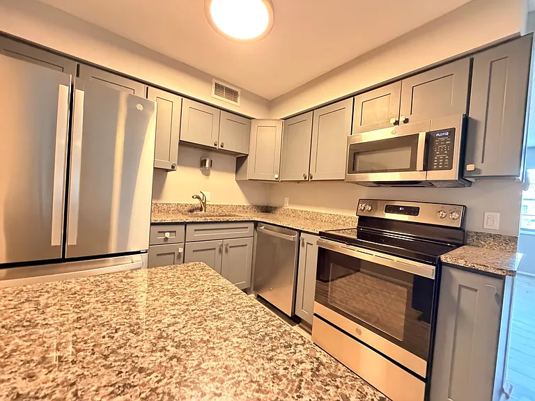 Bradenton Palms Apartments — Photo 35
