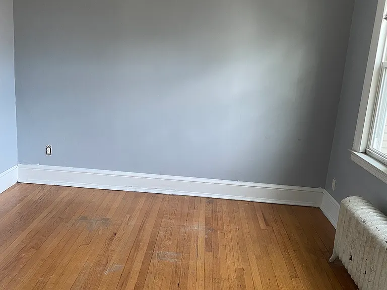 18-20 Bond St #3 — Photo 7
