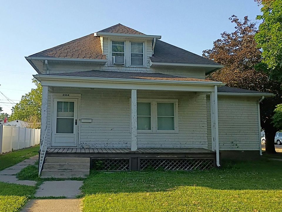 1st image of 2504 21st St