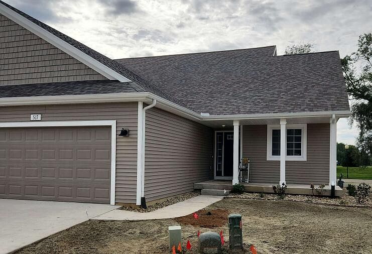2nd image of 517 McKinley Ct