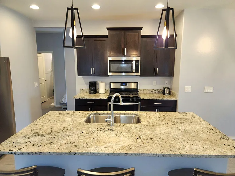 10668 W Dickerson Dr — Photo 10