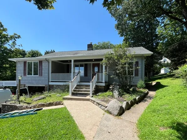 (undisclosed Address), Pleasantville, NY 10570