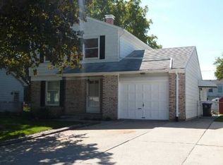 3316 Cromwell Dr, Oregon, OH
