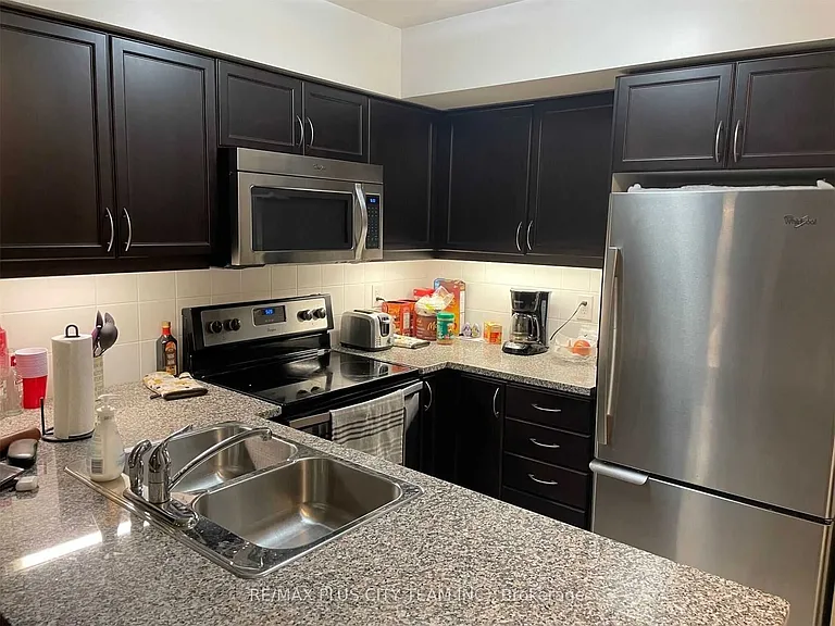 19 Grand Trunk Cres #2907 — Photo 4