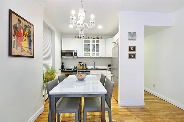 Sold by Corcoran | media 14