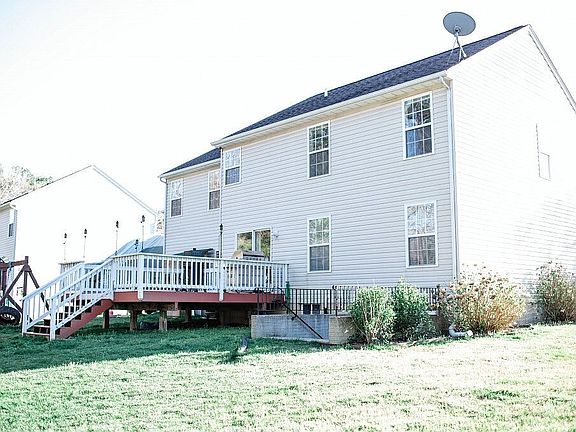 2nd image of 18480 Matthews Dr