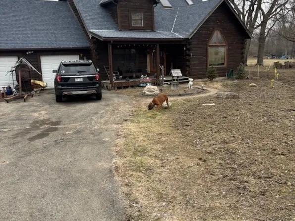 8451 Post Town Rd, Dayton, OH 45426