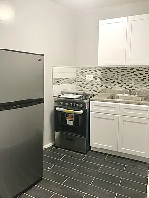 Rented by BRICK & GALO REALTY CORP | media 15