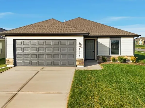 510 N Pear St, Gardner, KS 66030