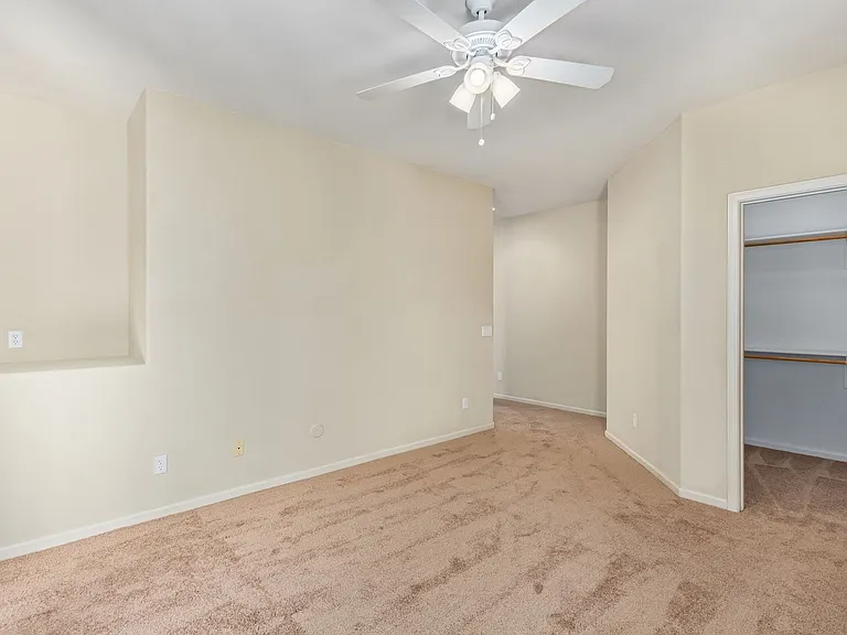 13569 W Cypress St — Photo 8