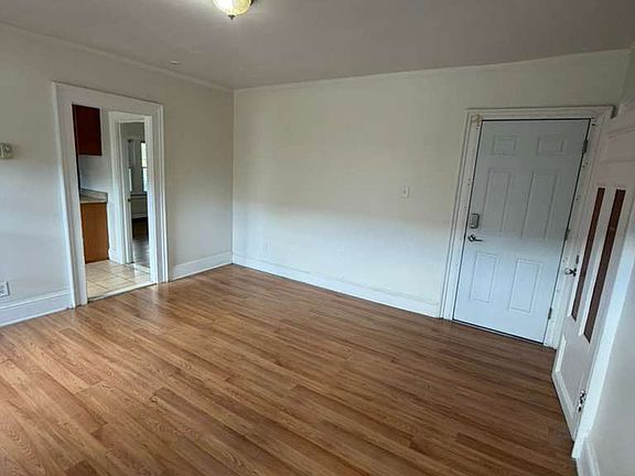4th image of 483 Broad St #3A