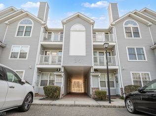 99 Genoble Rd BUILDING 34, Montville, NJ 07045
