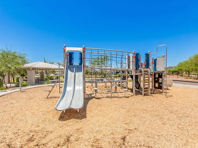 4826 E Helena Dr — Photo 34