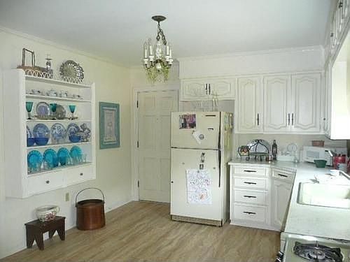4th image of 200 Galloway Dr