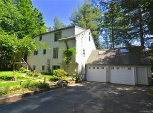 124 White Birch Dr, Guilford, CT 06437