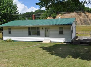 Hurricane Rd, Wise, VA 24293