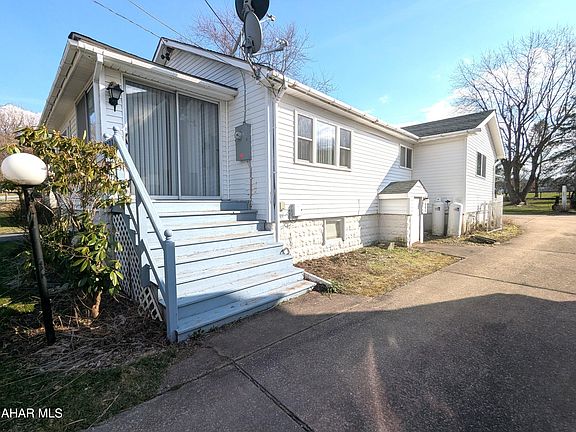 2nd image of 249 Tripoli Rd