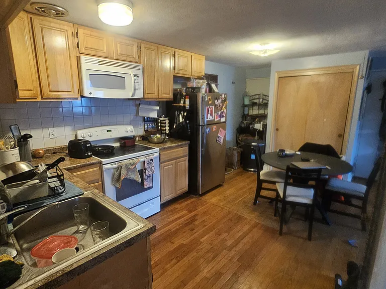 Washington st units — Photo 29
