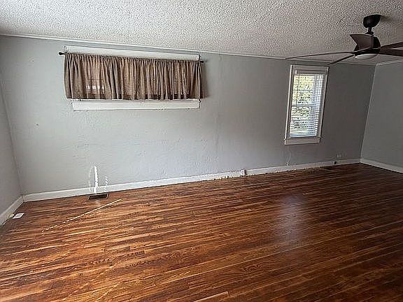 4th image of 470 Cotton Dr