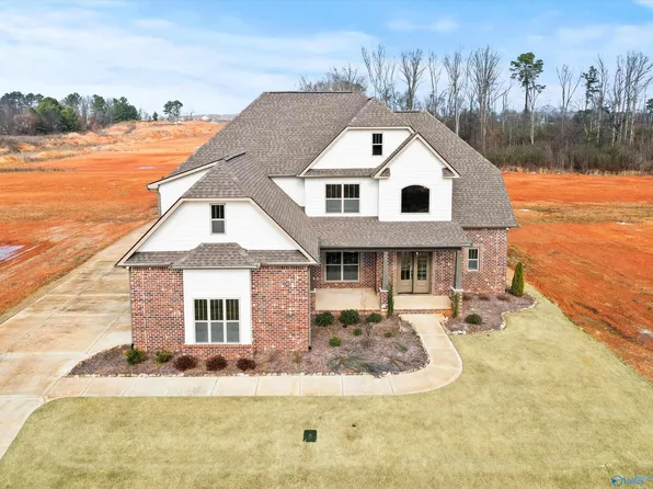 16212 Maggie Ct, Athens, AL 35613