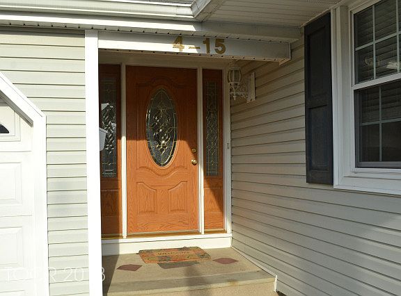 2nd image of 4-15 4th St #1X