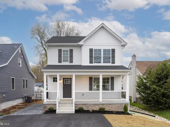 2905 Sparrows Point Rd, Baltimore, MD 21219