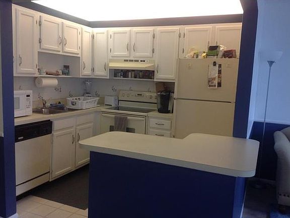 5th image of 65 Woodland Dr APT 104