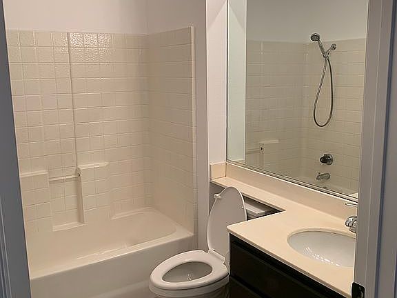 4th image of 2940 Via Toscana St #104