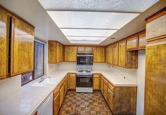 2nd image of 4543 Coldwater Canyon Ave APT 2