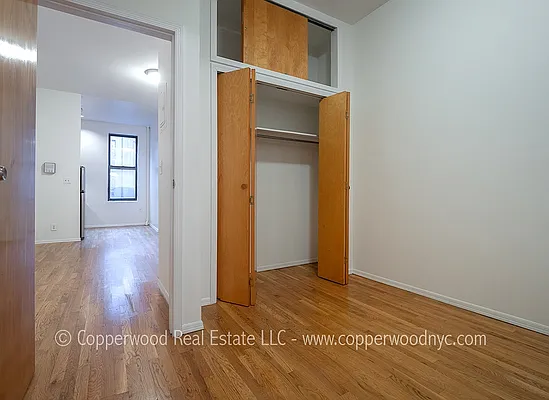 Rented by Copperwood Real Estate | media 19