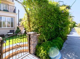 3005 S Grand Canal Ct