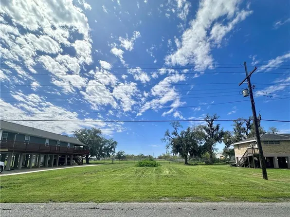 Jean Lafitte Blvd, Lafitte, LA 70067