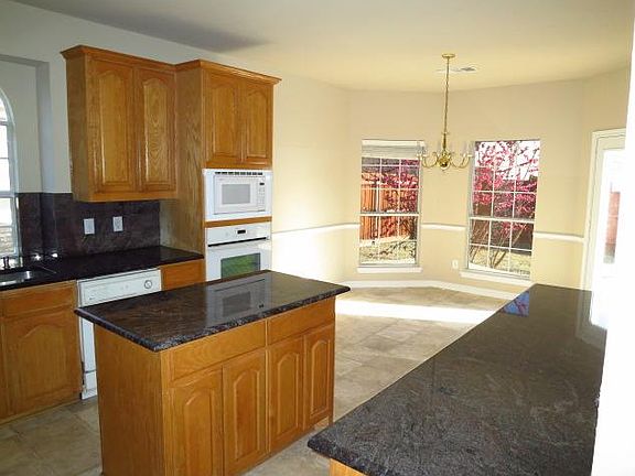 5th image of 5824 Colby Dr