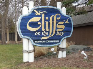 1740 Grove Rd #A-205, Ypsilanti, MI 48198