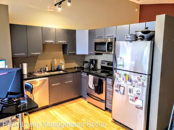2200 Arch St, Philadelphia, PA 19103