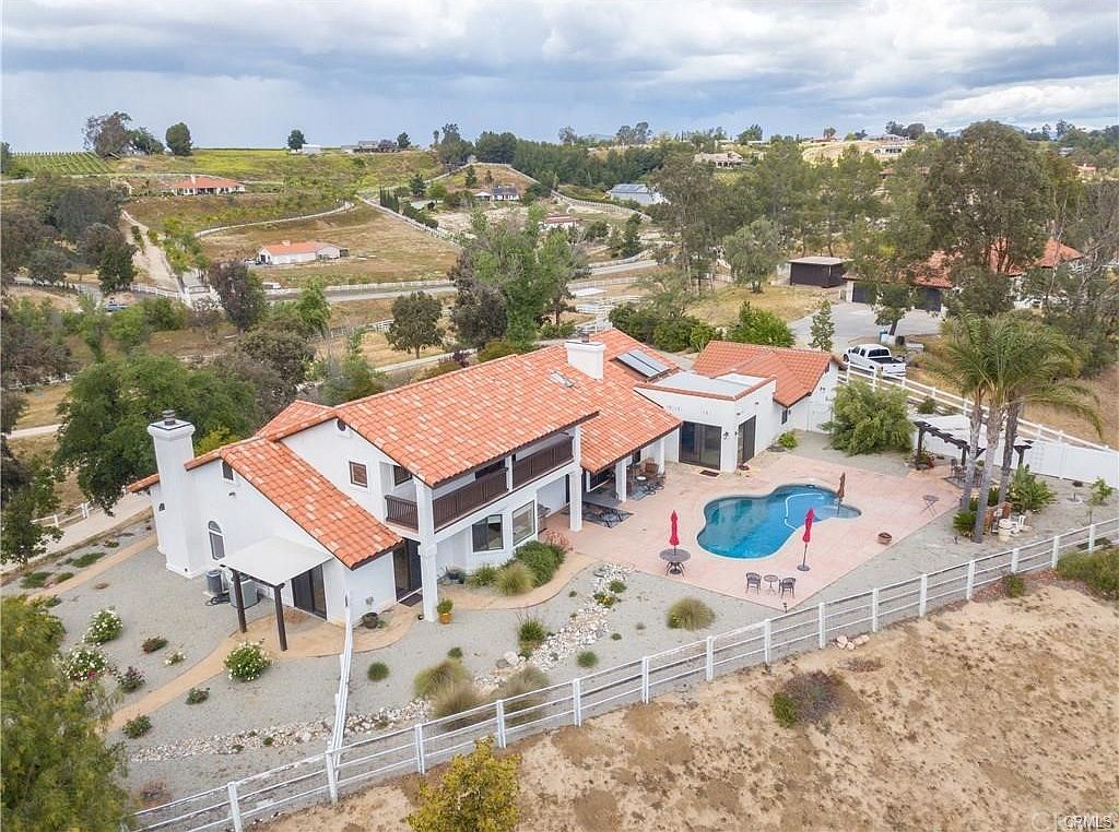 33565 Pauba Rd, Temecula, CA 92592 Zillow