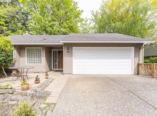 4229 SW 48th Pl, Portland, OR 97221