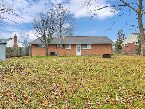 5th image of 1631 Lucks Rd