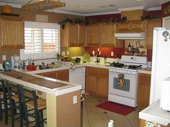2nd image of 1521 Hawken Dr