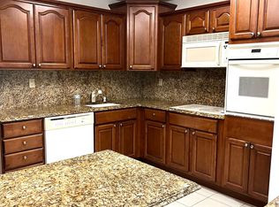 1311 Bell Blvd FL 2, Bayside, NY 11360