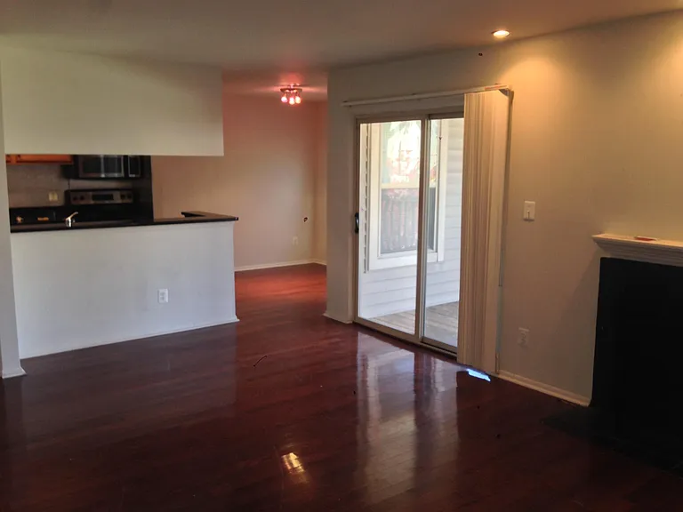 1719 Ascot Way #F — Photo 3