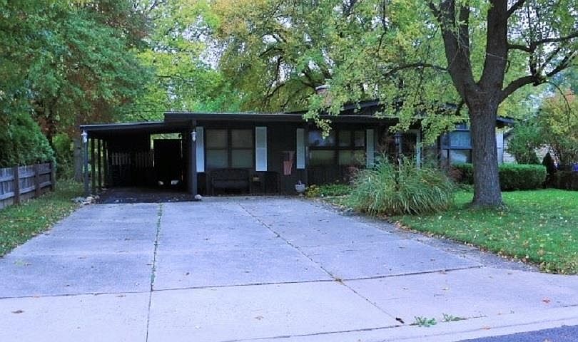 1st image of 165 Joanne Ln