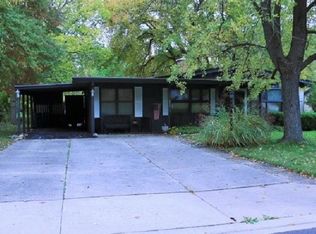 165 Joanne Ln, Dekalb, IL 60115