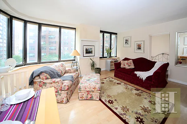 Sold by Halstead Real Estate | media 3